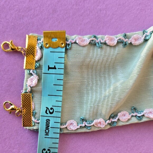 Handmade Pink Rose Embroidered Victorian-style Choker Collar Fairycore - Picture 9 of 10